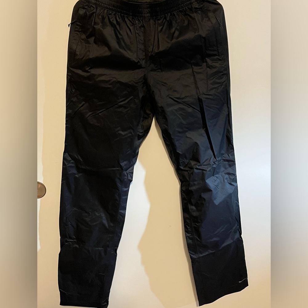 Eddie Bauer black rain pants size X-small